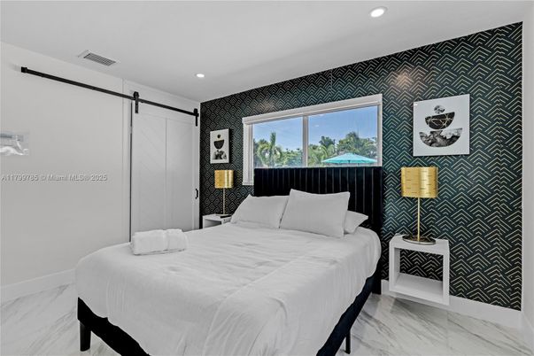 Bedroom, Interior, Marble, Recessed Lighting