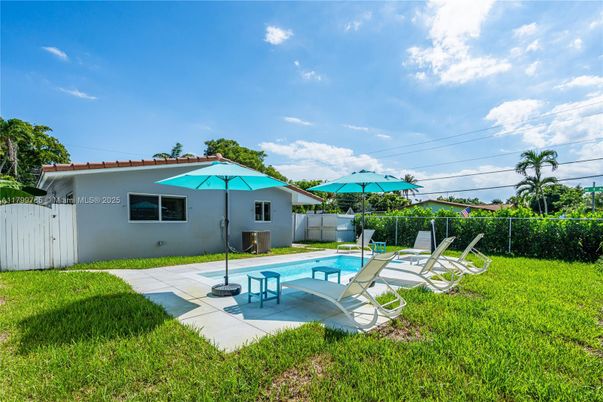 Backyard, Exterior, Pool