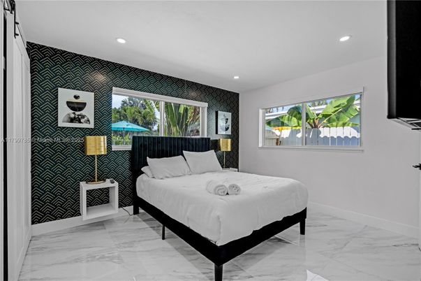 Bedroom, Interior, Marble, Recessed Lighting