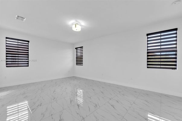 Empty room, Interior, Marble