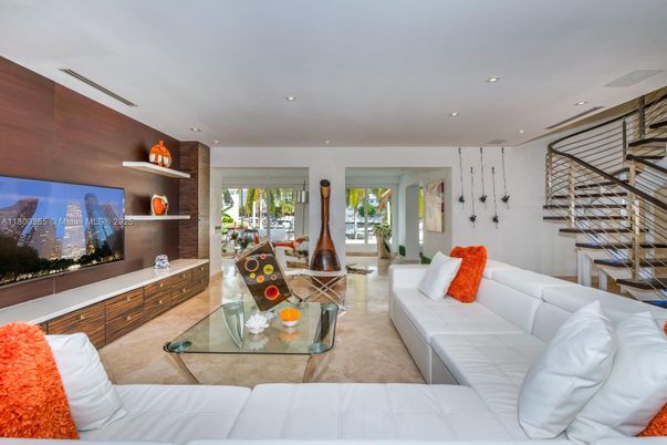 Interior, Living room, Recessed Lighting