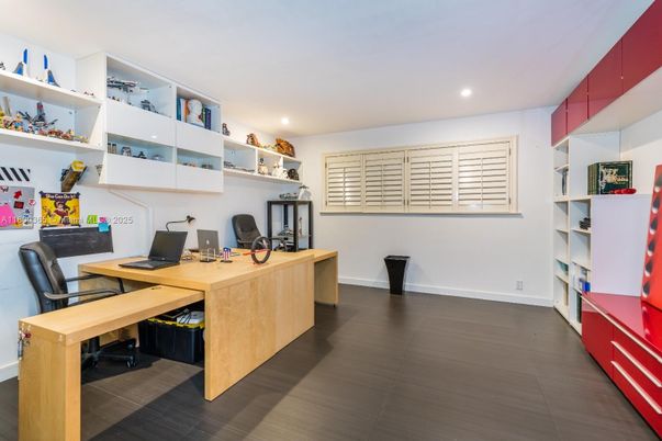 Home Office, Interior, Recessed Lighting