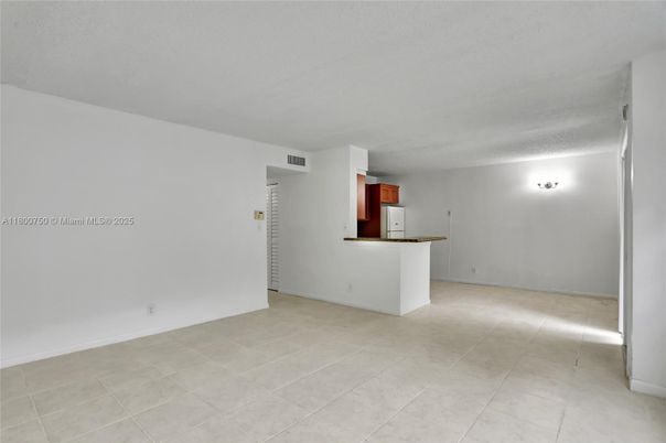 Empty room, Interior, Kitchen