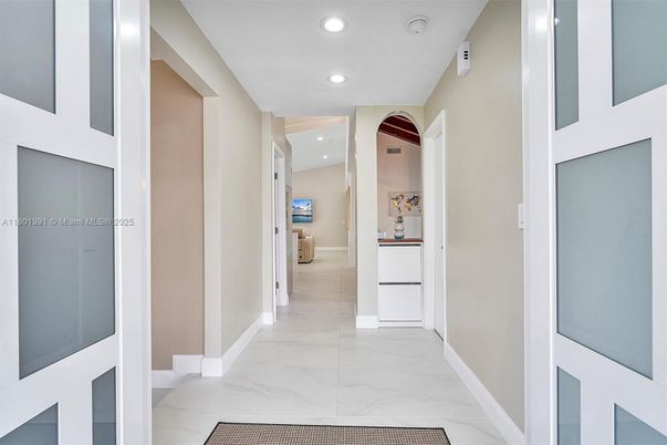 Interior, Marble, Recessed Lighting