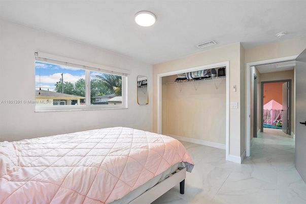 Bedroom, Interior, Marble