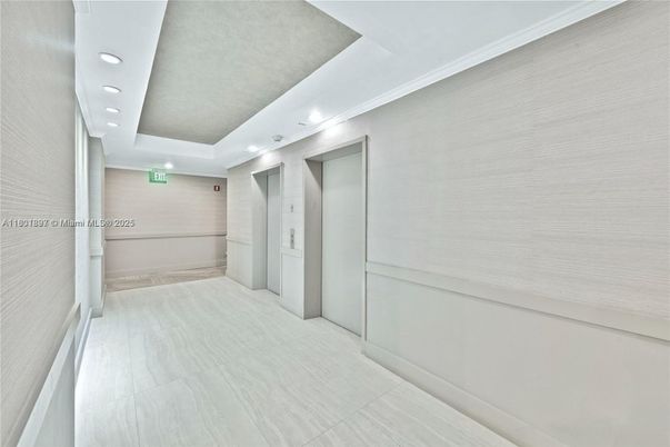Elevator, Interior, Recessed Lighting