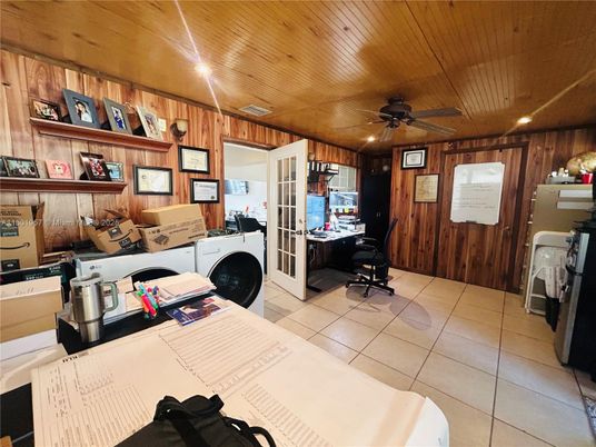Home Office, Interior, Recessed Lighting, Wooden Ceilings, Wooden Walls