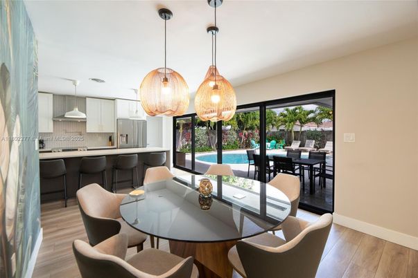 Dining room, Interior, Kitchen, Pendant Lights, Wood Texture Flooring