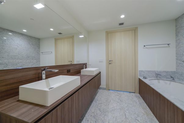 Bathroom, Dual Sink Vanities, Interior, Marble, Recessed Lighting