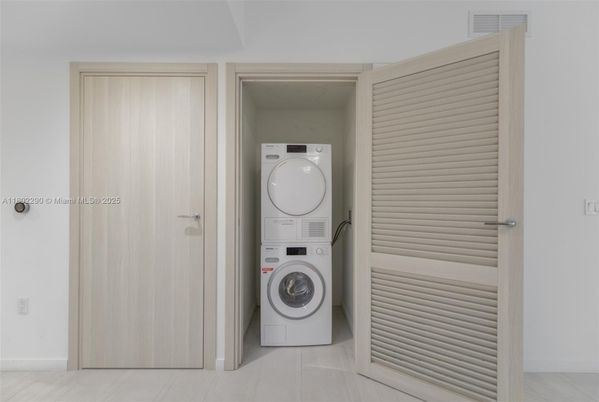 Interior, Utility Closets, Washer