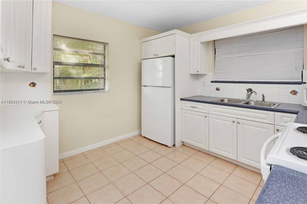 Interior, Kitchen, Washer