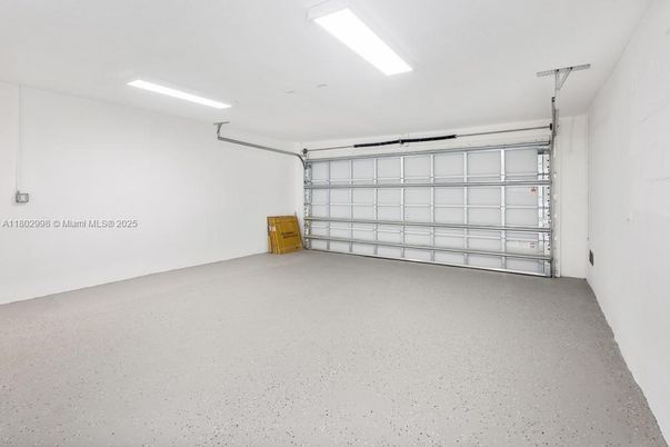 Garage, Interior, Recessed Lighting