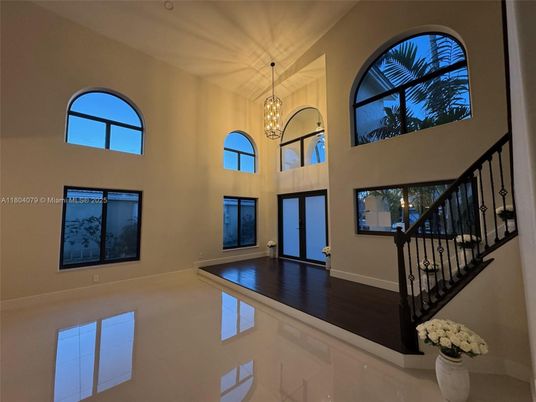 Chandelier, Interior, Pendant Lights