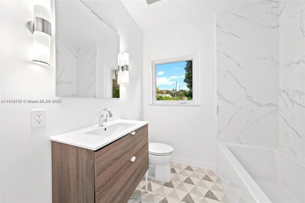 Bathroom, Interior, Marble Walls