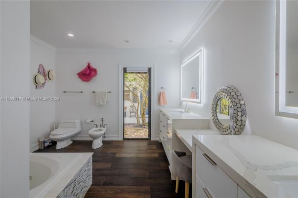 Bathroom, Dual Sink Vanities, Interior, Recessed Lighting, Wood Texture Flooring