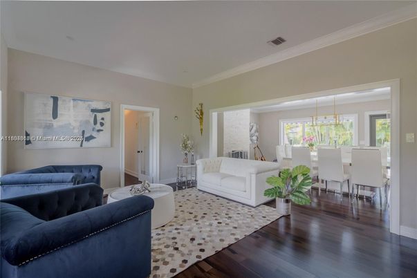 Dining room, Interior, Living room, Pendant Lights, Wood Texture Flooring