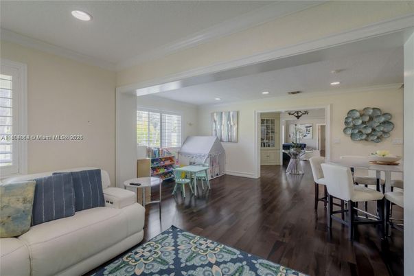 Dining room, Interior, Recessed Lighting, Wood Texture Flooring