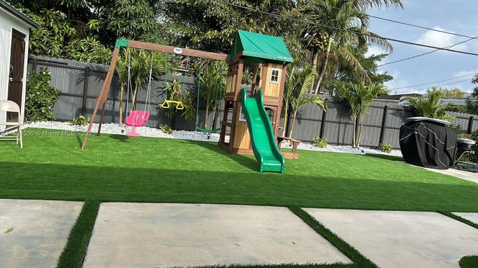 Backyard, Exterior, Playground