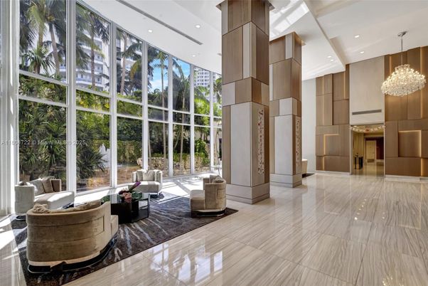 Chandelier, Interior, Recessed Lighting