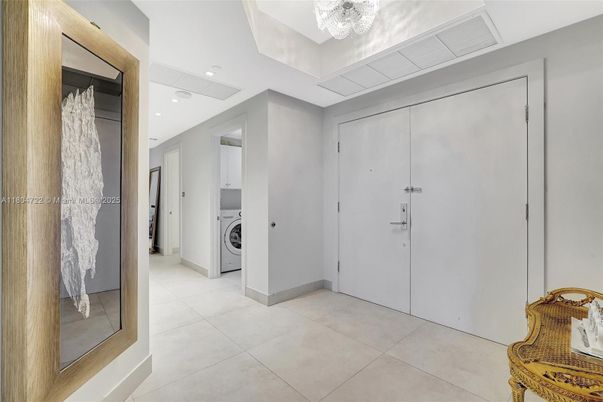 Interior, Recessed Lighting, Washer