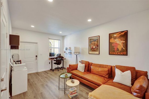 Home Office, Interior, Living room, Recessed Lighting, Wood Texture Flooring