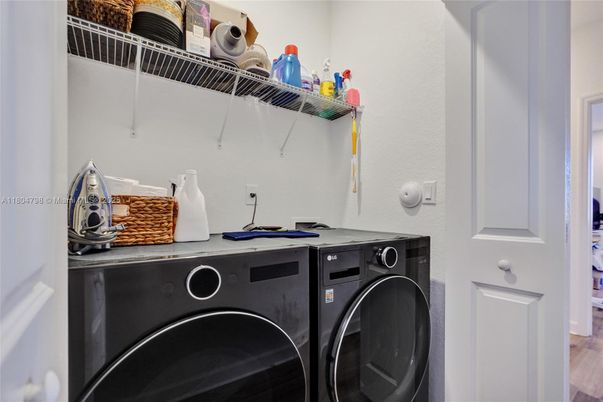 Interior, Utility Closets, Washer