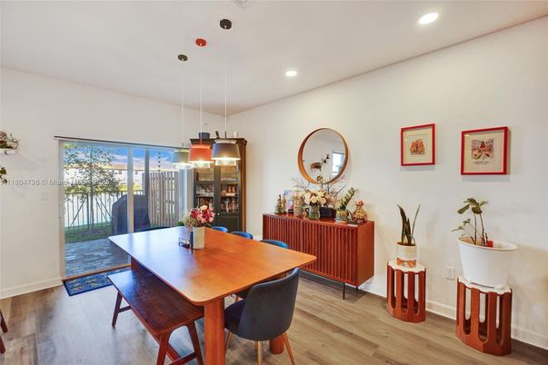 Dining room, Interior, Pendant Lights, Recessed Lighting, Wood Texture Flooring