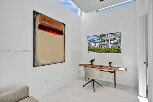 Home Office, Interior, Marble, Recessed Lighting