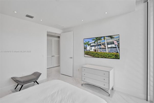 Bedroom, Interior, Marble, Recessed Lighting