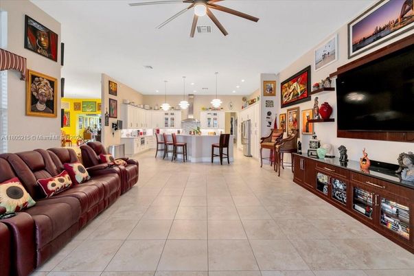 Interior, Kitchen, Living room, Pendant Lights, Recessed Lighting