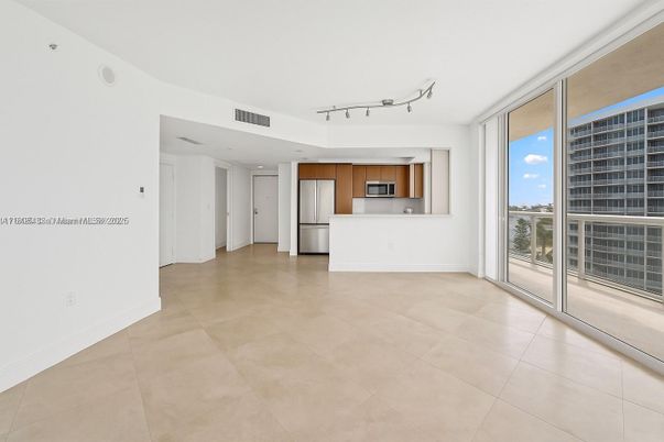 Empty room, Interior, Kitchen, Stainless Steel Appliances
