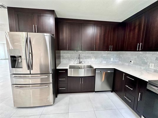 Interior, Kitchen, Stainless Steel Appliances