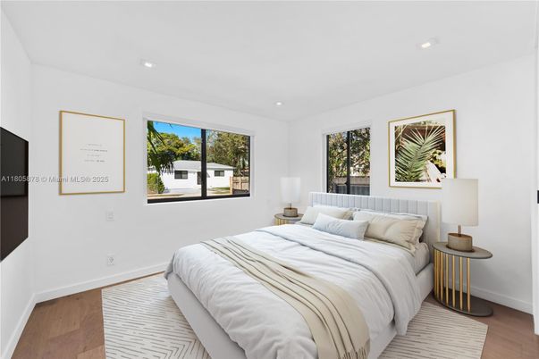 Bedroom, Interior, Recessed Lighting, Wood Texture Flooring