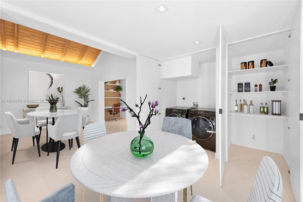Dining room, Interior, Recessed Lighting, Washer, Wooden Ceilings