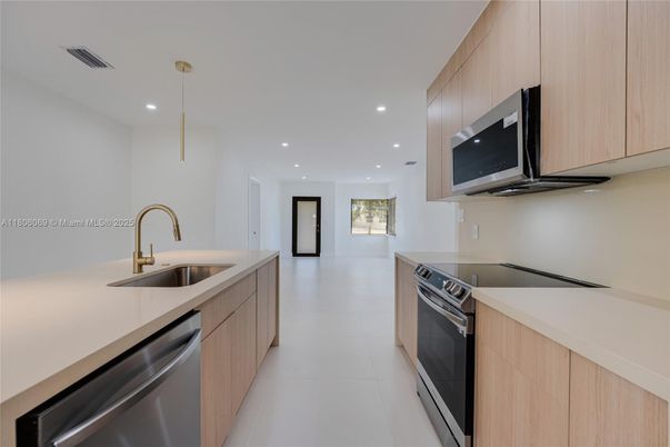 Interior, Kitchen, Pendant Lights, Recessed Lighting, Stainless Steel Appliances