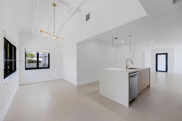 Interior, Kitchen, Pendant Lights, Recessed Lighting