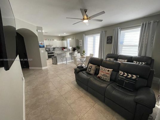 Interior, Kitchen, Living room, Recessed Lighting, Stainless Steel Appliances
