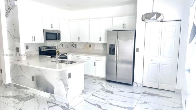 Interior, Kitchen, Marble, Pendant Lights