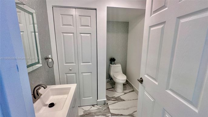 Bathroom, Interior, Marble