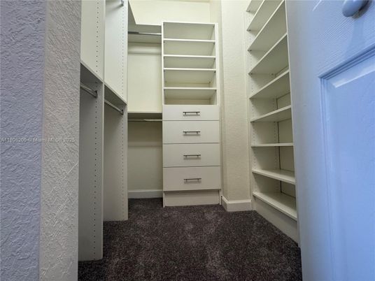 Interior, Walk-in Closets