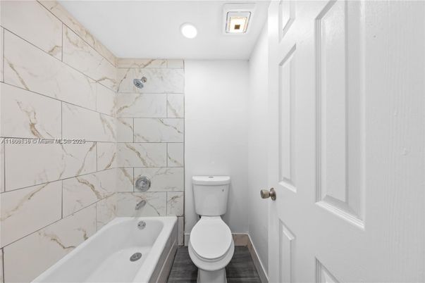 Bathroom, Interior, Marble Walls, Recessed Lighting