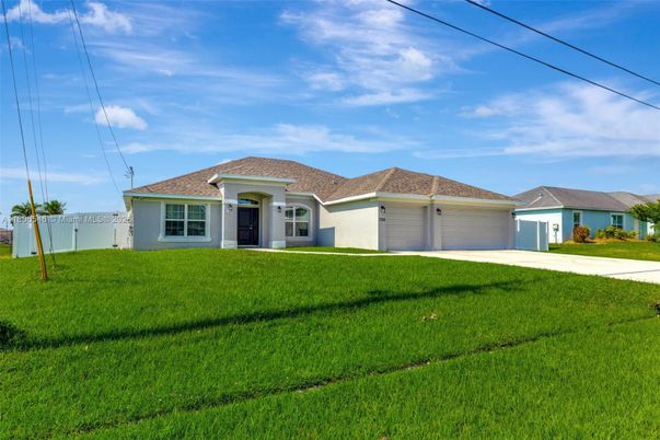 Attached, Backyard, Detached Garage, Exterior, Facade, Ranch