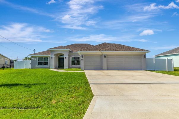 Attached, Backyard, Exterior, Facade, Ranch