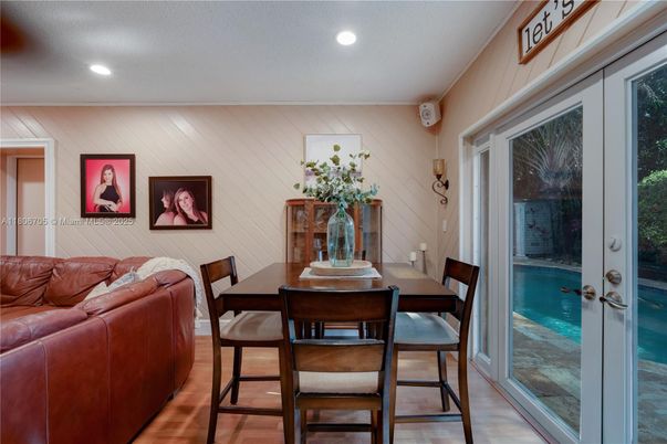Dining room, Interior, Recessed Lighting, Wood Texture Flooring