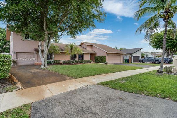 Attached, Backyard, Exterior, Facade, Ranch