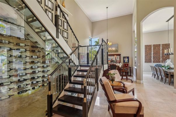Chandelier, Dining room, Interior, Pendant Lights, Recessed Lighting, Wine Storage