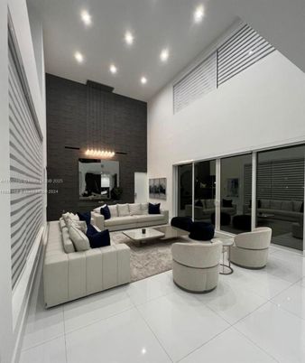 Fireplace, Interior, Living room, Recessed Lighting