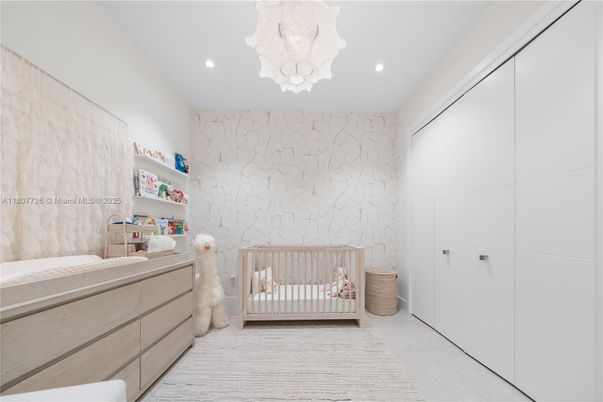 Chandelier, Interior, Recessed Lighting