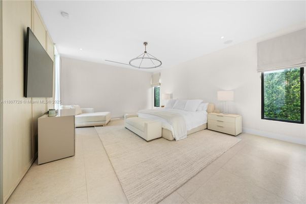 Bedroom, Interior, Pendant Lights, Recessed Lighting