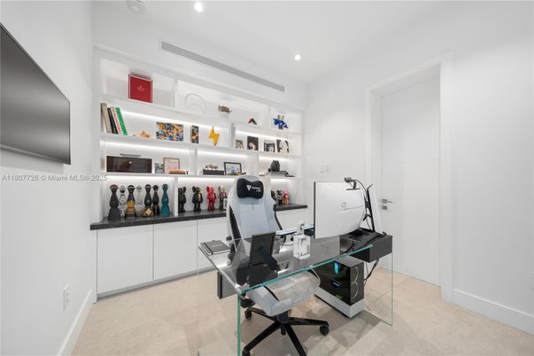Home Office, Interior, Recessed Lighting